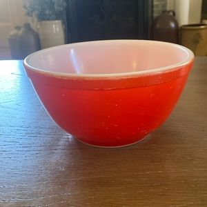 VTG Pyrex mixing bowl